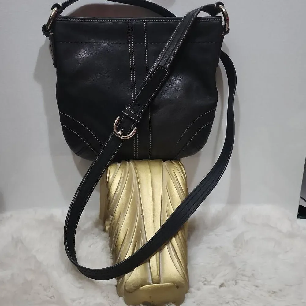 Vintage Coach Soho Small Off Black Leather Crossbody Bag Y2K Era